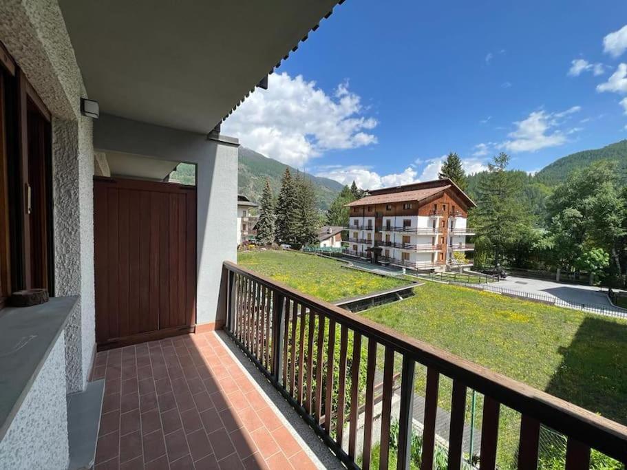 Relax In Montagna Apartment Bardonecchia Exterior photo